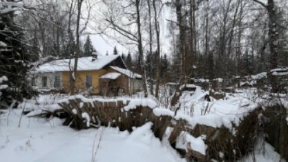 Под снос или реконструкцию: в Ломоносове продают аварийные квартиры за 2 млн