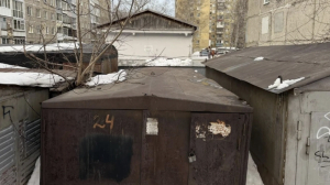 В Барнауле 11-летний мальчик погиб на крыше гаража. Всему виной незаконная проводка