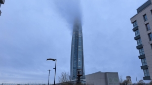 В Петербурге «загорелся» небоскреб Лахта Центр. Всему виной погода