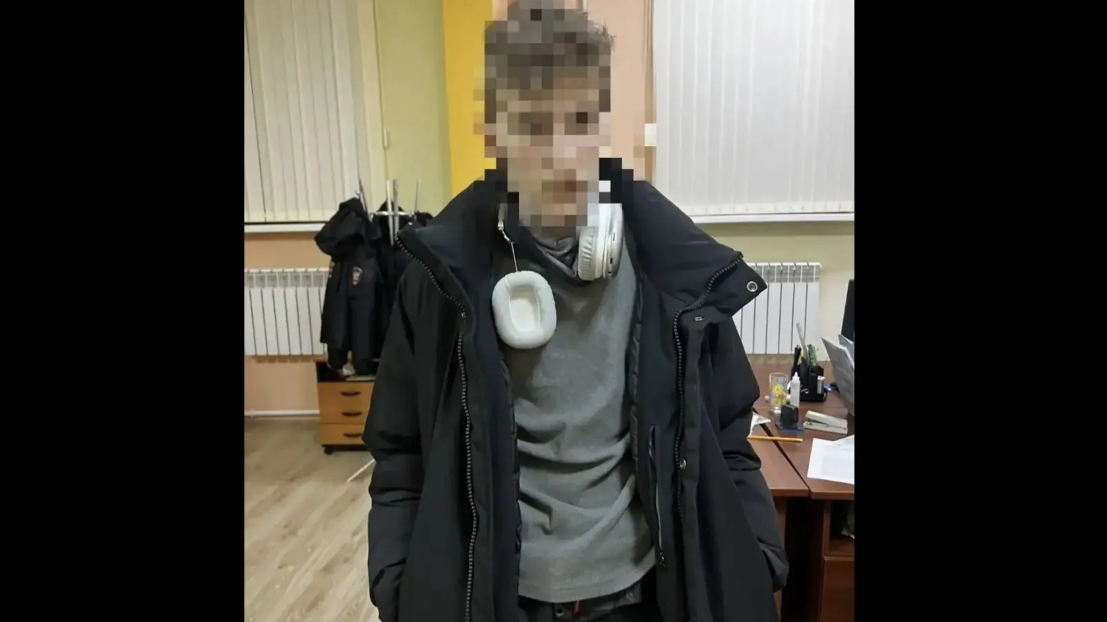 Зацеперы вцепились в Сапсан и доехали до Московского вокзала: видео с модниками