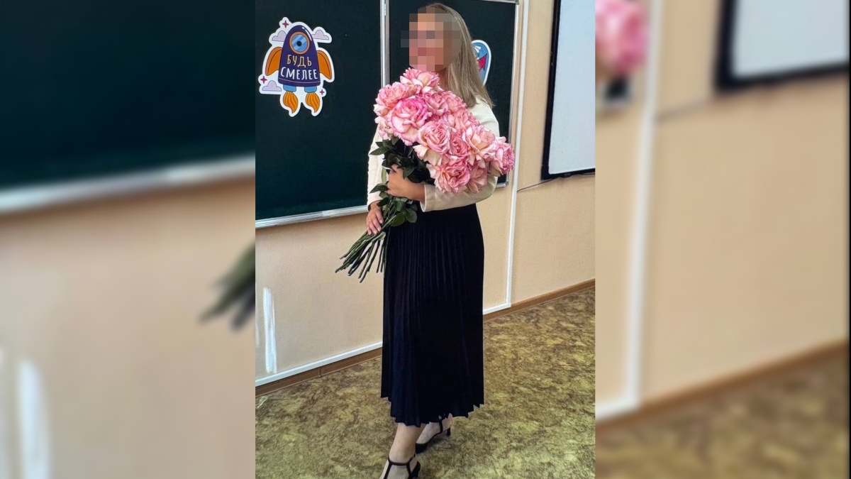 Судья получил уголовное дело 15-летнего школьника из Петербурга, пырнувшего ножом учительницу по математике