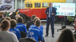 Транспортные инновации от юных петербуржцев. Комтранс организовал конференцию