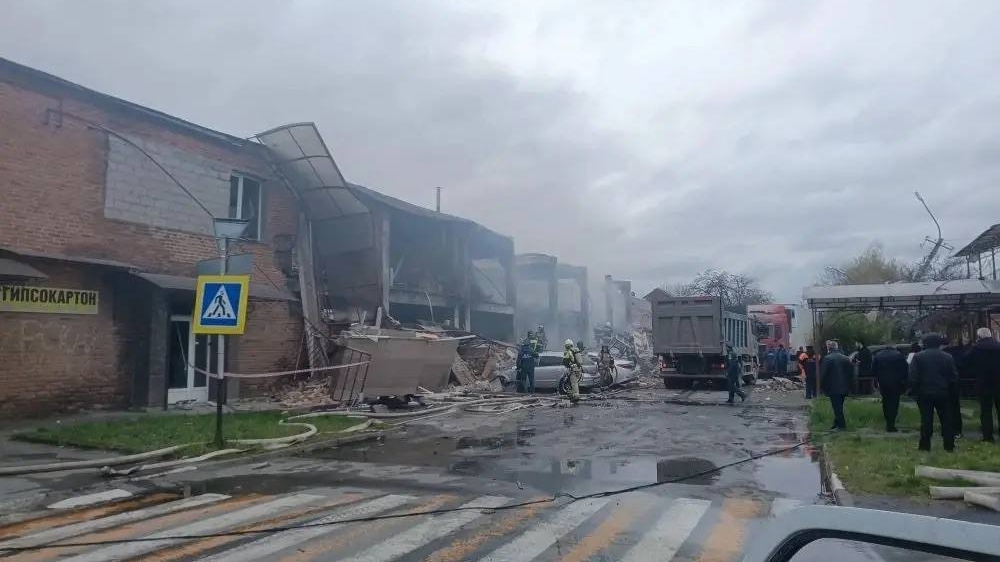 Последствия ликвидируют: глава Владикавказа сообщил о режиме ЧС из-за инцидента в магазине салютов