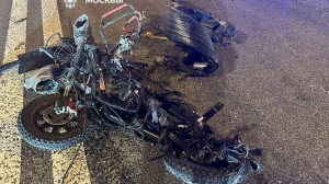 При массовом ДТП в центре Москвы оторвало голову курьеру на электровелосипеде