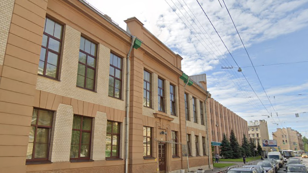 Путин посетил школу олимпийского резерва имени Рахлина во время визита в Петербург