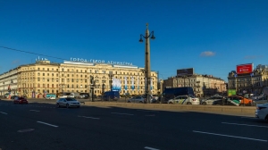 На Невском будут пробки до ноября: за ремонт асфальта заплатят 202 млн