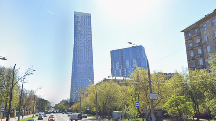 Взрыв на Мосфильмовской: что известно об атаке БПЛА на элитный ЖК в 6 км от Кремля?