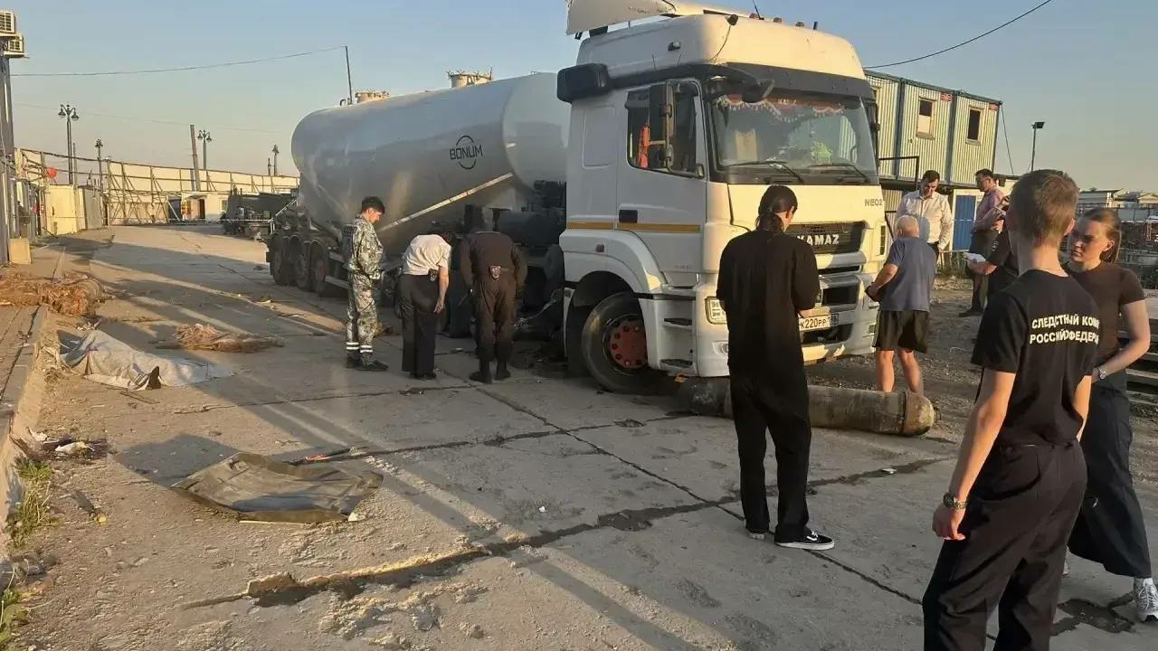 Рабочих раскидало из-за рванувшего баллона с газом в Судебном квартале: есть погибшие