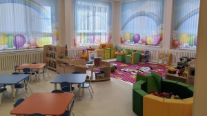 Только научились ходить — и в ясли. Петербург начал принимать малышей до года в детские сады
