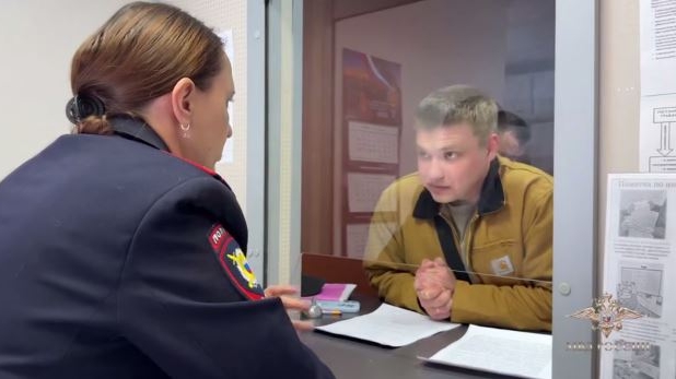 Блогеру-заводчанину Ивану Черкашину помогли в МВД избежать депортации