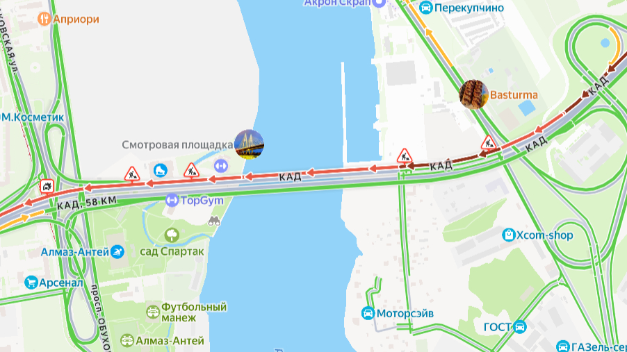 Массовая авария на кольцевой — закрыт съезд на Рыбацкое в Петербурге