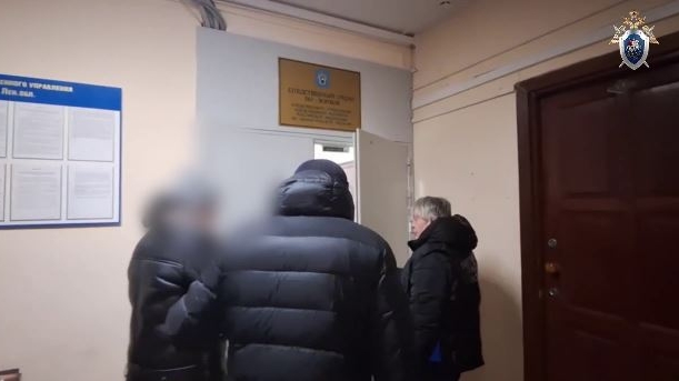 Ударил ножом 15 раз: в Ленобласти мужчина предстанет перед судом за пьяное убийство 20-летней давности