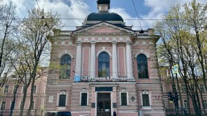 Клинический институт имени Мечникова в Петербурге получил особый статус