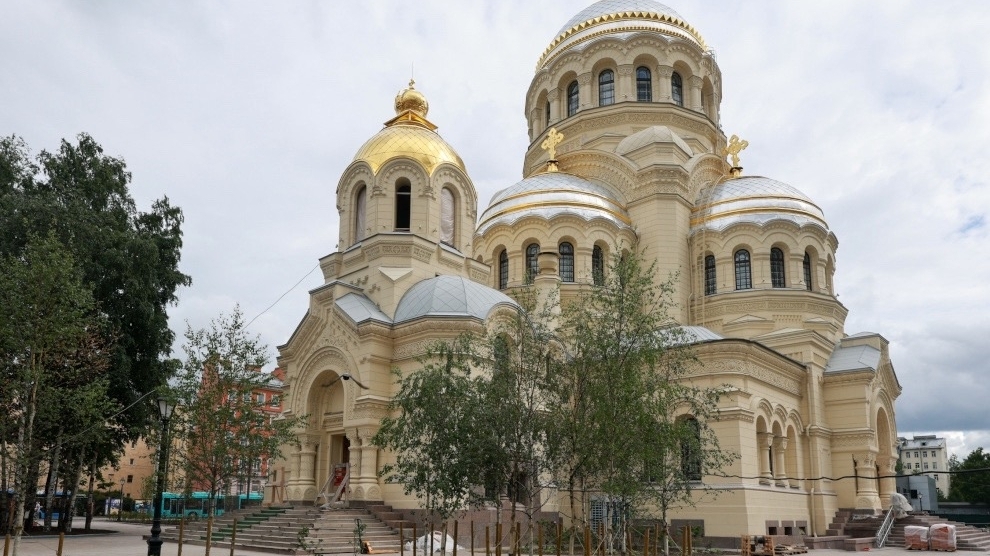 Живопись церкви «Милующая» в Петербурге возрождают: реставраторы прорисовывают лики и орнаменты