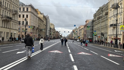 Маломобильные петербуржцы могут рассчитывать на помощь. Как Смольный реализует президентский проект