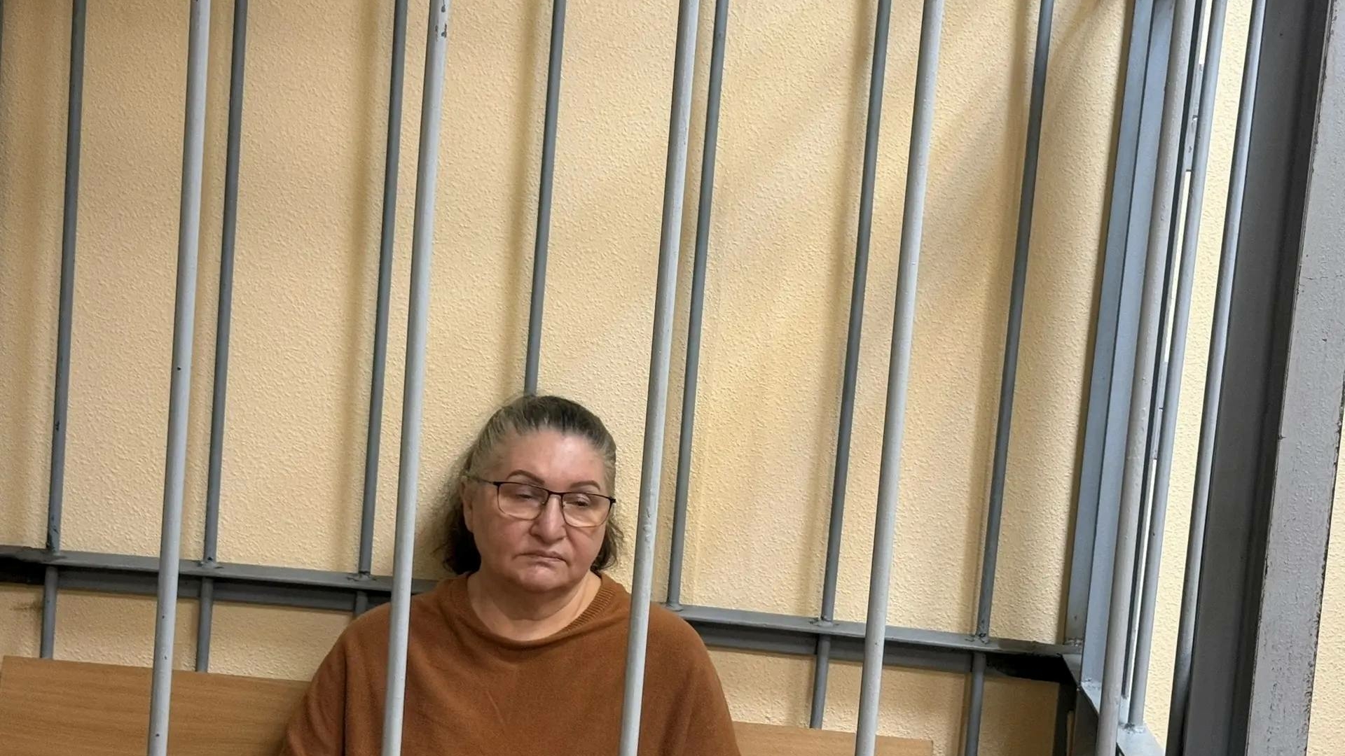 Петербурженке дали 8 лет за попытку убить соседку, наняв киллера-попрошайку
