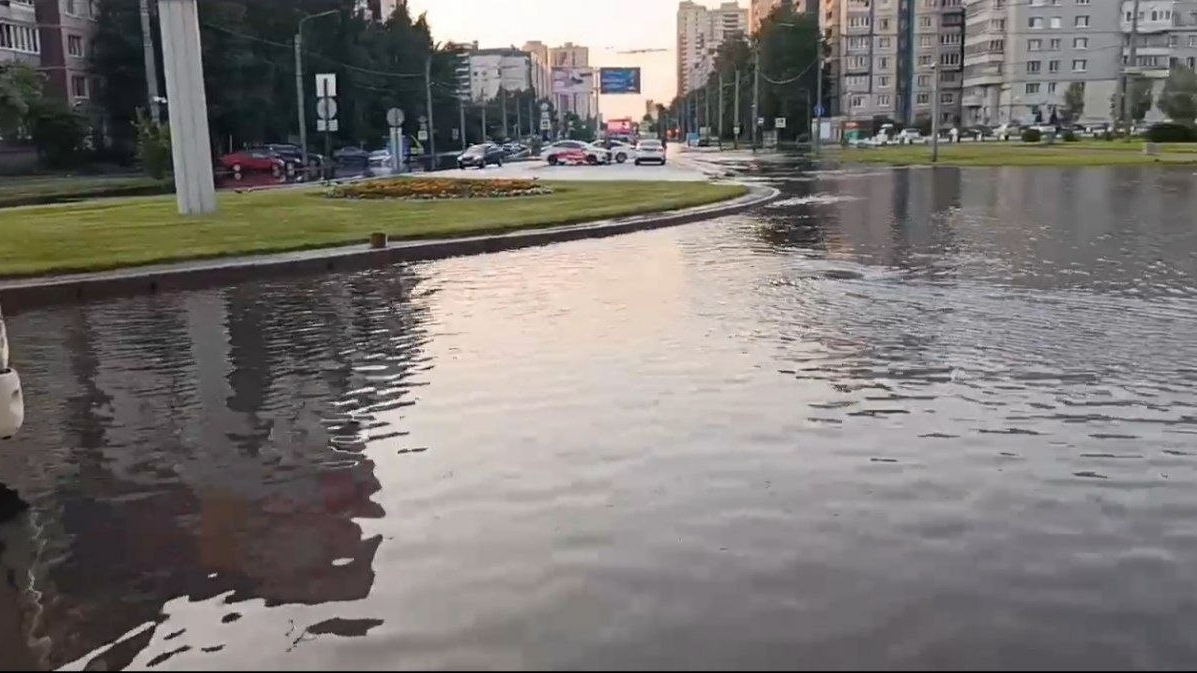 Какие районы Санкт-Петербурга пострадали от разгула стихии 11 июля?