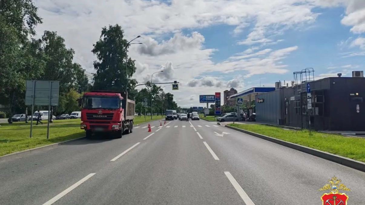 В Петербурге задержали водителя грузовика, задавившего пешехода