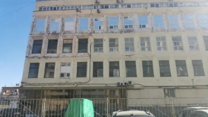 ИИ помог добиться ремонта фасада здания на Сердобольской. Собственники выложат 1 млн рублей