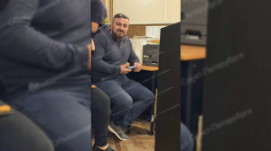 В Петербурге избивший задержанного экс-полицейский отделался условкой