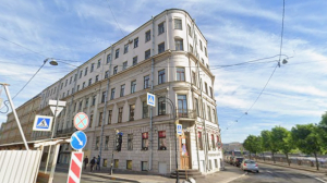 В театре Комиссаржевской в Петербурге загорелась сцена. Пожар с номером 2БИС потушен спустя час