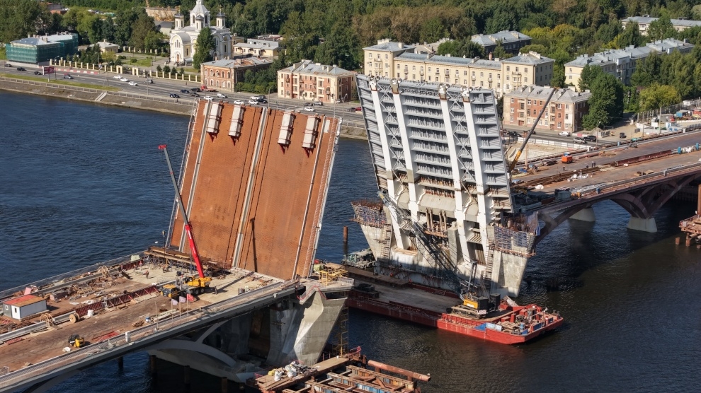 Петербуржцы на 80% подготовили «сердце» Большого Смоленского моста