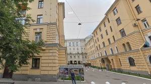 Крышка ДК «Выборгский» в огне — пламя охватило 300 «квадратов»
