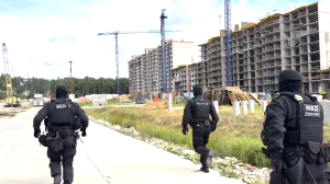На стройке в деревне Порошкино нашли 16 мигрантов-нелегалов