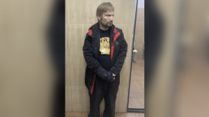 Обезумевший поклонник «Сияния» с топором нападал на женщин на юге Петербурга
