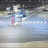 Появилось видео с водителем Lexus, влетевшим в остановку на Крестовском: сколько человек пострадало