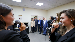 Александр Беглов и Александр Бельский открыли новый корпус училища Мусоргского для джазового отдела