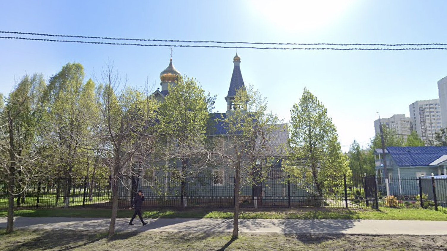 Проломившего фельдшеру голову лопатой прихожанина храма в Москве застрелили